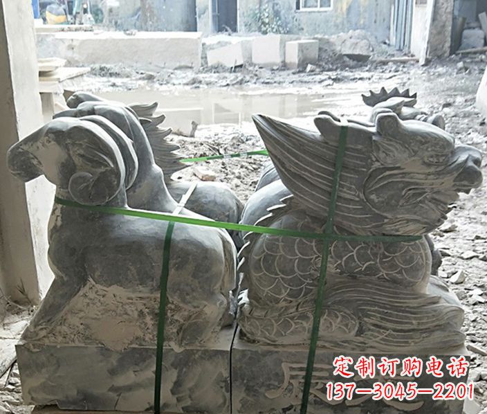 北京12生肖公园动物石雕