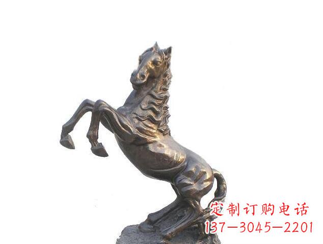 北京精美的奔腾马铜镀铜动物雕塑