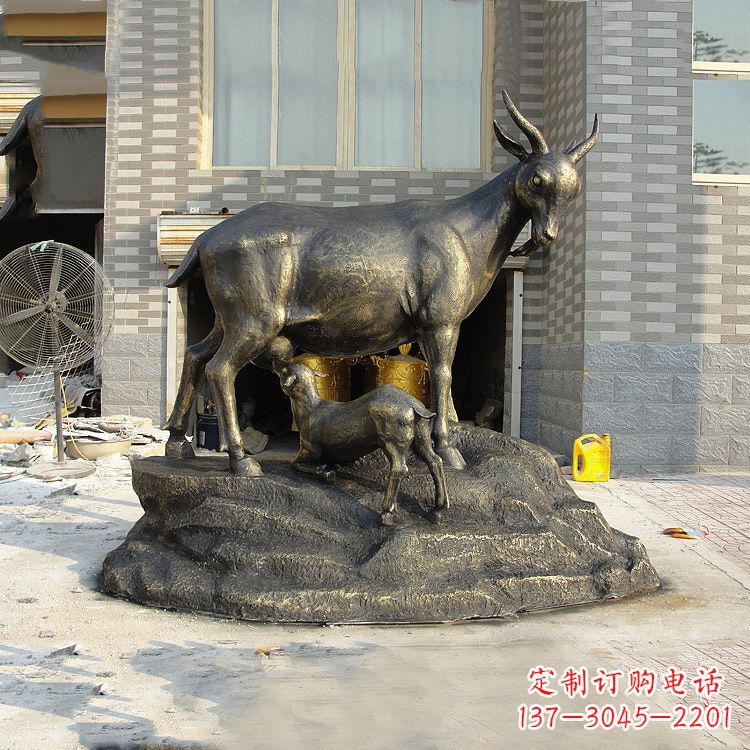 北京玻璃钢仿铜动物雕塑