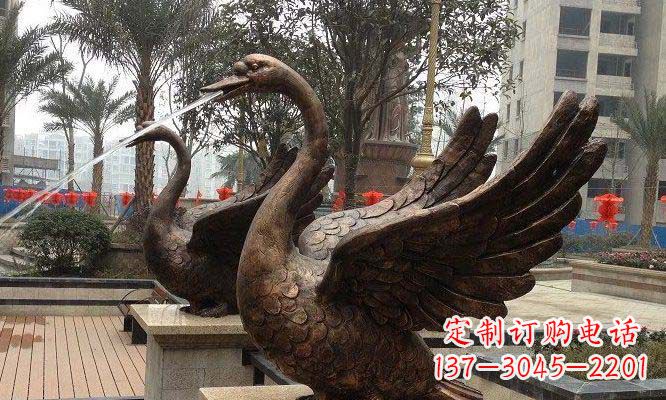 北京天鹅雕塑美丽的视觉盛宴
