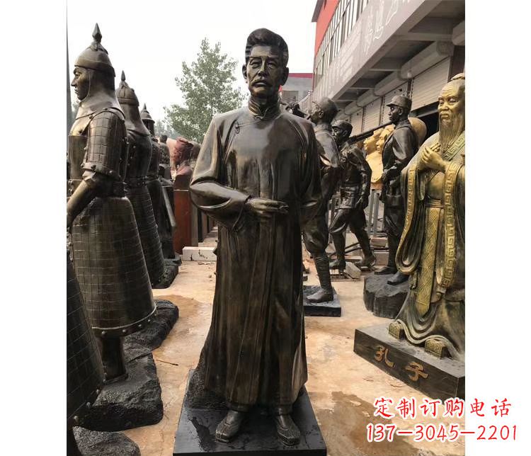 北京玻璃钢仿铜鲁迅雕塑——传承中国近代文化精神