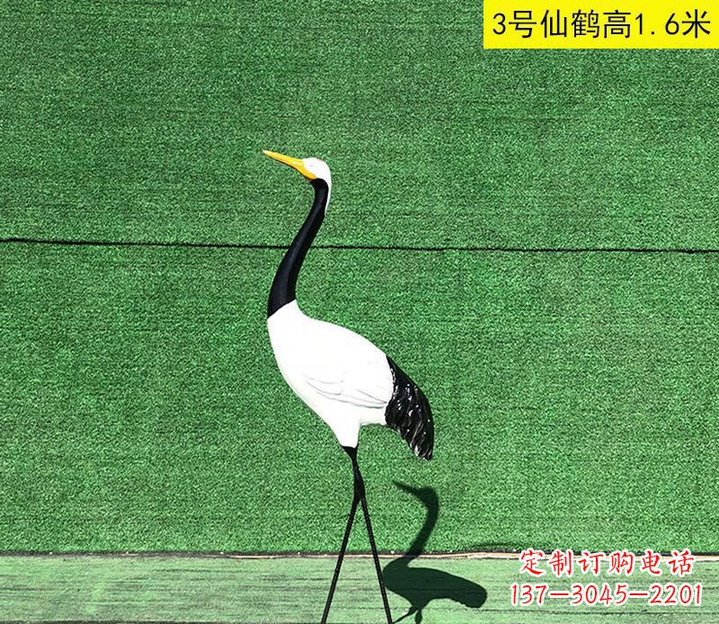 北京火烈鸟雕塑玻璃钢的艺术之美