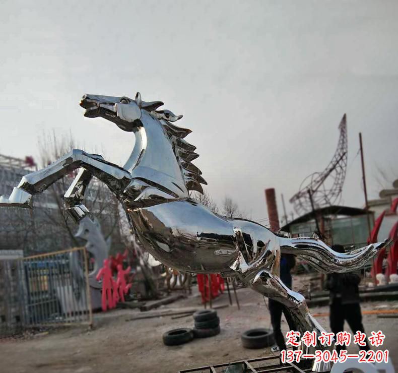 北京不锈钢奔跑马雕塑驰骋在人间的艺术精灵