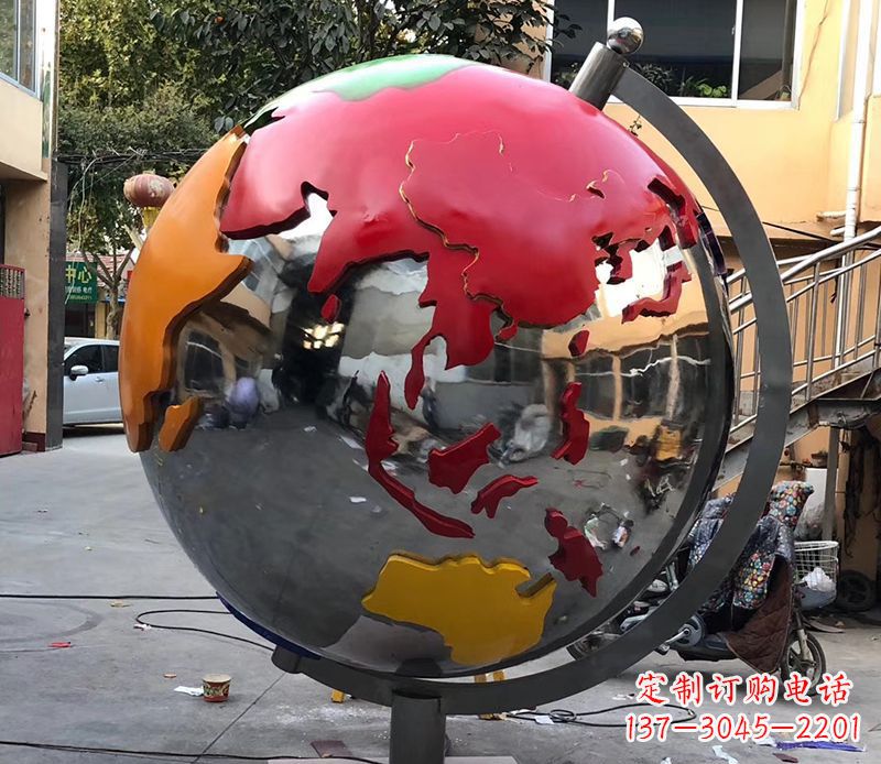 北京不锈钢彩绘地球仪雕塑与世界接轨