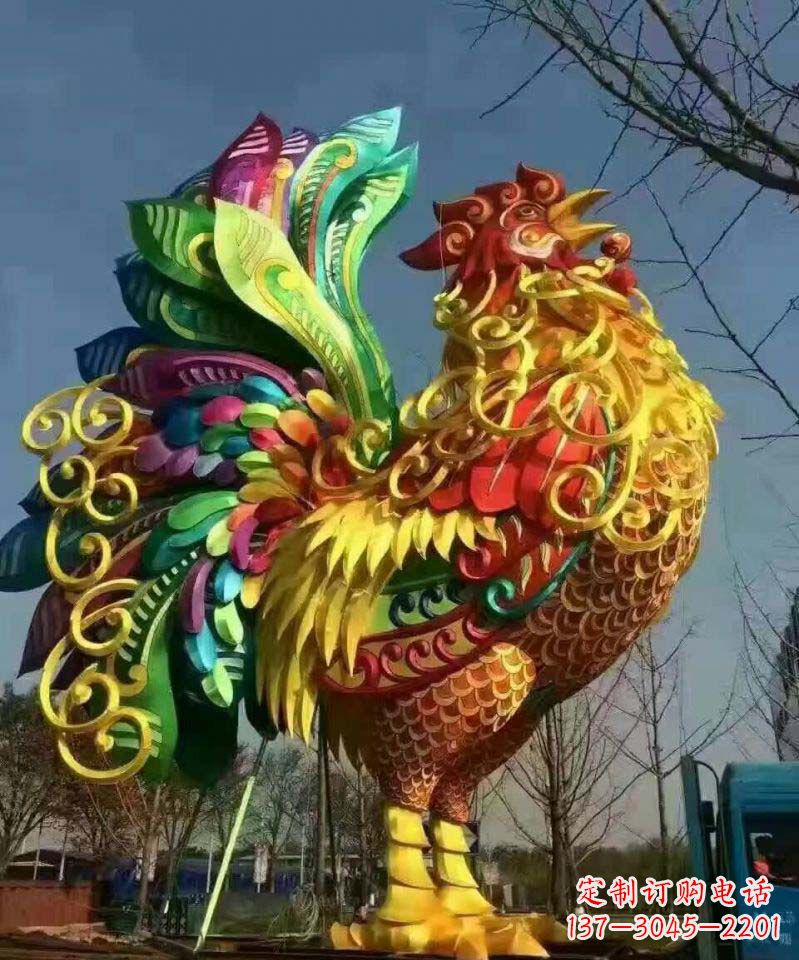 北京不锈钢彩色公鸡雕塑——精美绝伦