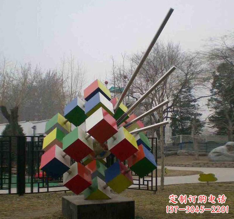 北京不锈钢彩色魔方雕塑艺术与智慧的结合