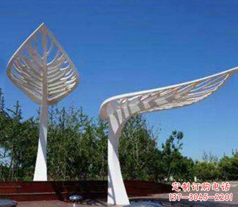 北京精美不锈钢树叶雕塑