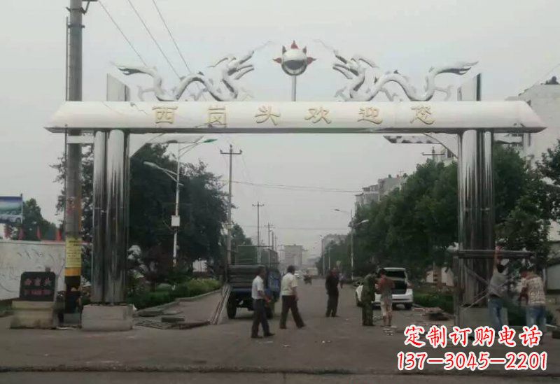 北京不锈钢牌坊雕塑双龙戏珠