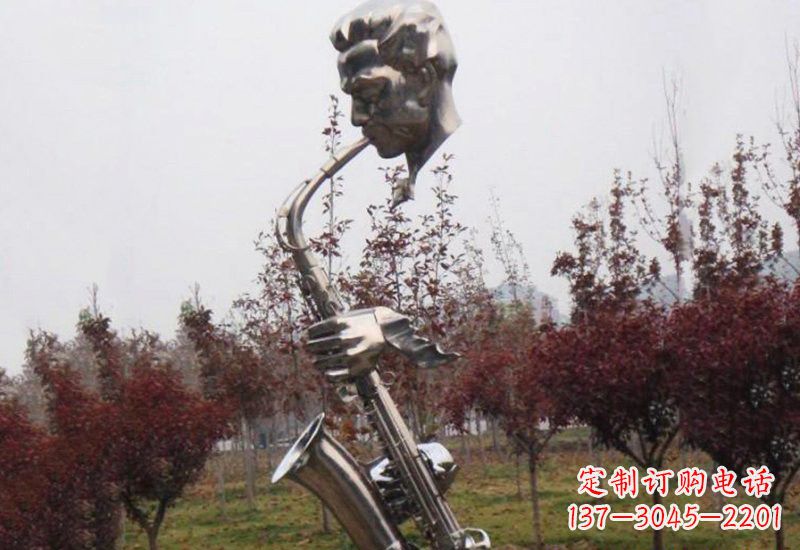 北京不锈钢萨克斯雕塑艺术与音乐的结合