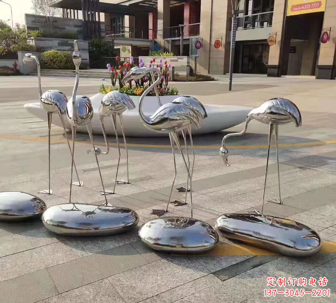 北京鹅卵石雕塑不锈钢公园的美丽礼物