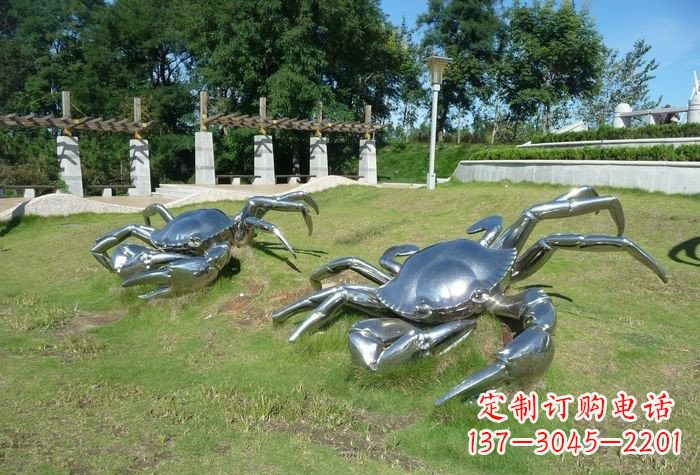 北京不锈钢螃蟹雕塑美丽的象征