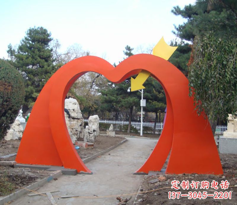 北京不锈钢拱门雕塑给空间增添灵动之美