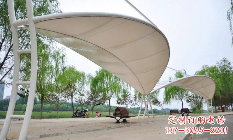北京不锈钢树叶形遮阳棚雕塑