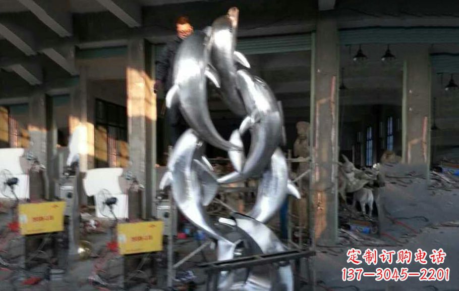 北京不锈钢海豚雕塑漂亮的海洋艺术品