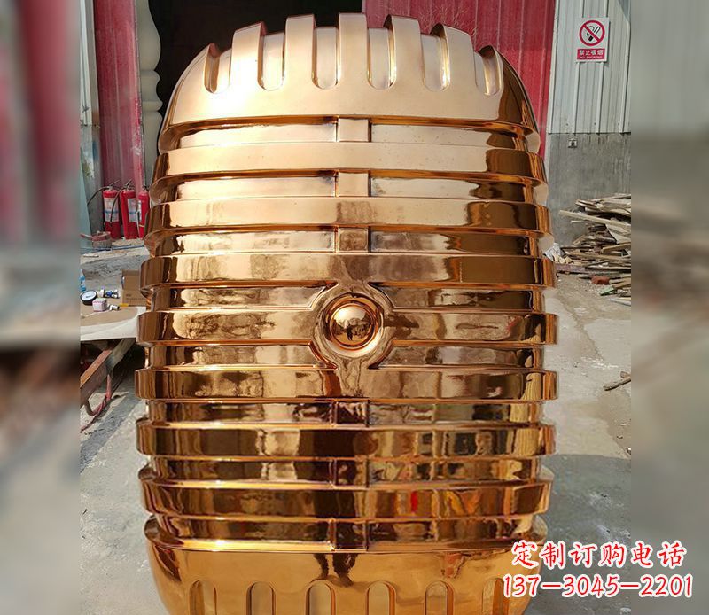 北京精美不锈钢话筒雕塑