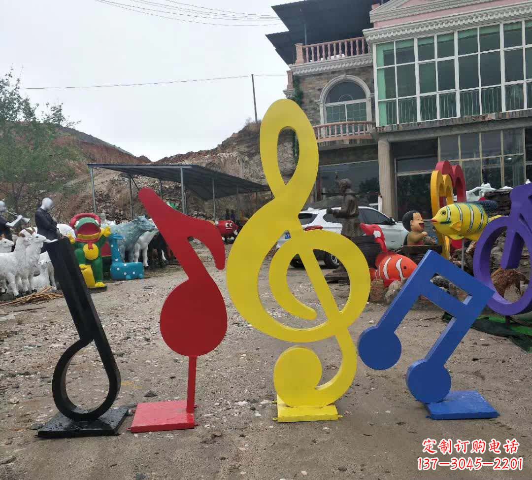 北京不锈钢烤漆音符雕塑