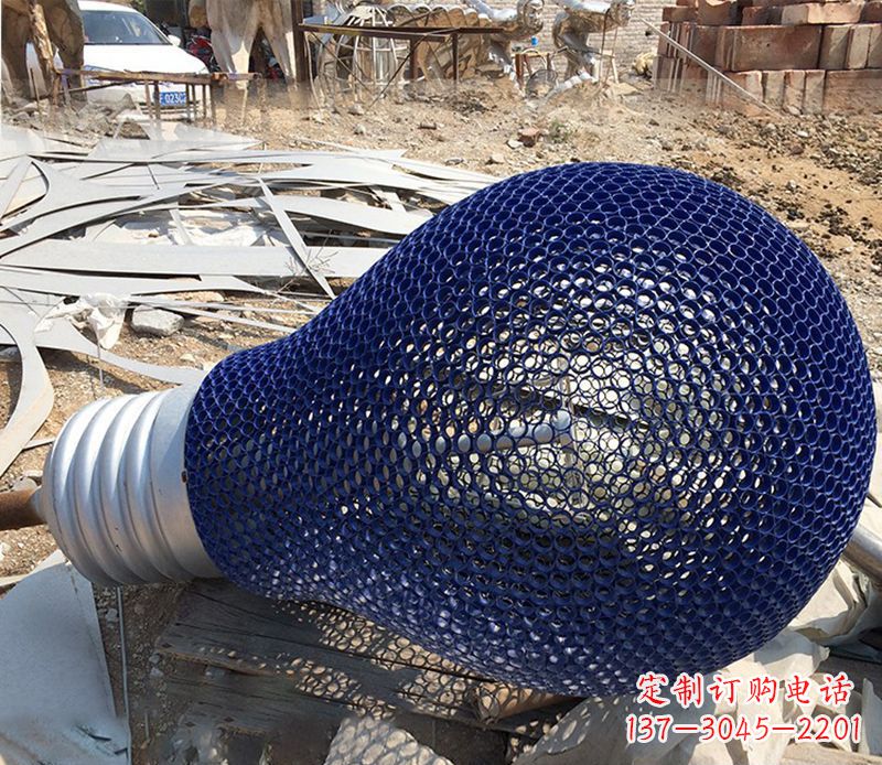 北京不锈钢镂空灯泡雕塑精美灯光装置
