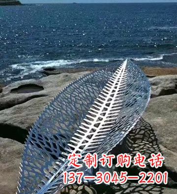 北京不锈钢镂空树叶景观雕塑精致而又充满灵性