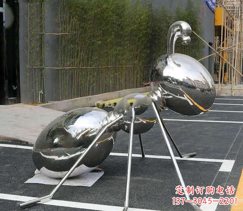 北京不锈钢蚂蚁雕塑——艺术的融合