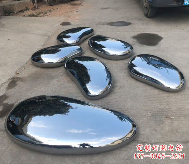 北京水滴雕塑——不锈钢的精美之作