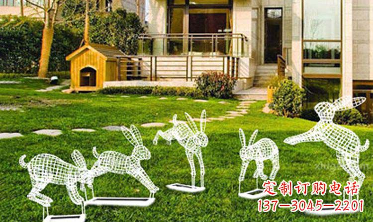北京不锈钢兔子镂空雕塑