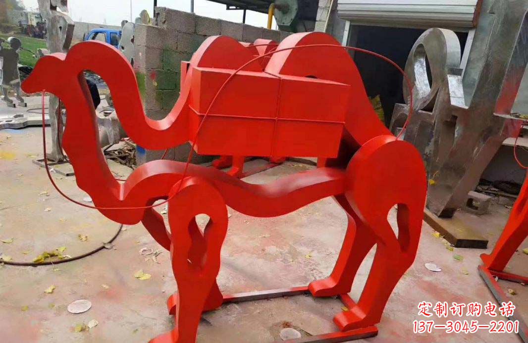 北京不锈钢艺术骆驼雕塑——雕塑精美的艺术之作