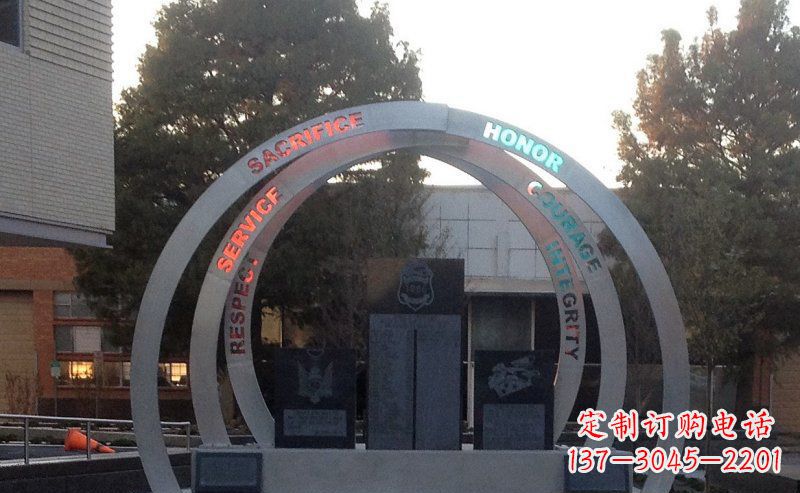 北京不锈钢艺术门圆环雕塑——精美绝伦