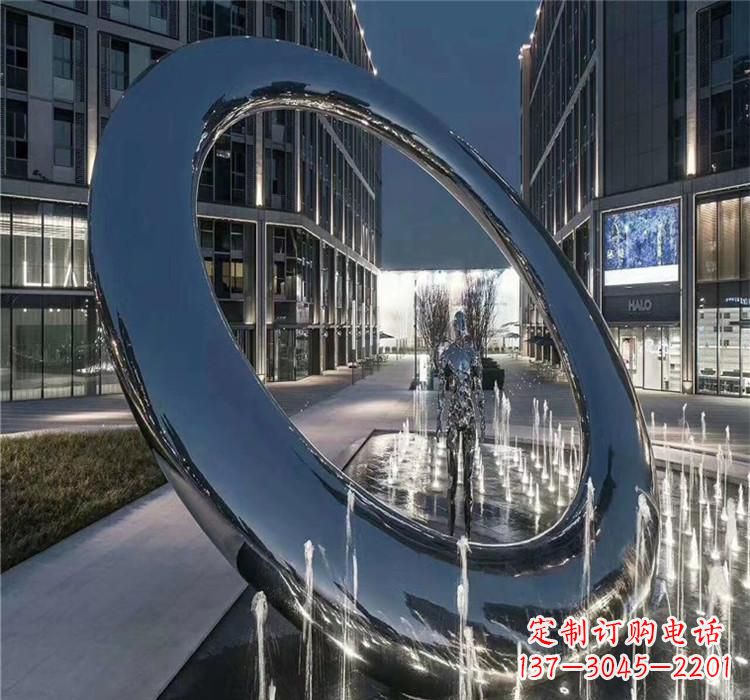 北京圆环景观雕塑令人惊叹的视觉奇观