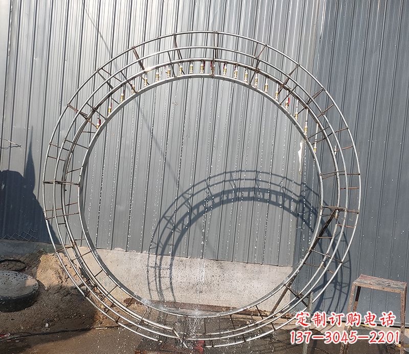 北京圆环的美——不锈钢景观雕塑