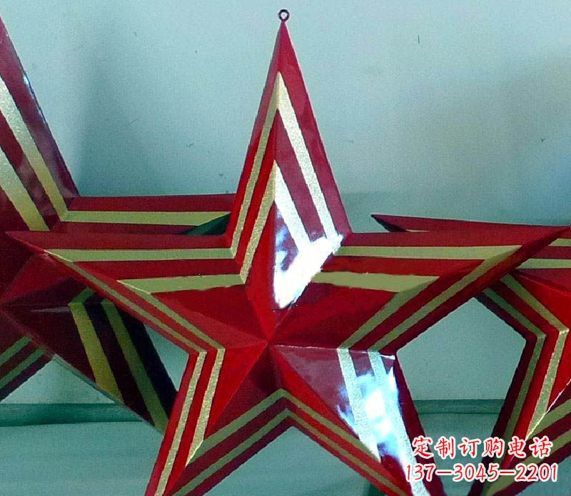 北京部队的荣耀五角星雕塑