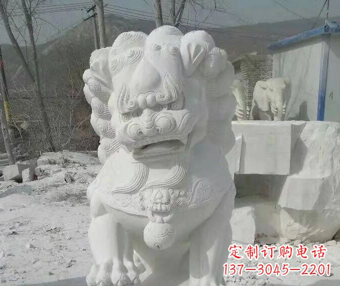 北京狮子雕塑踩绣球石狮子寺庙的独特景观
