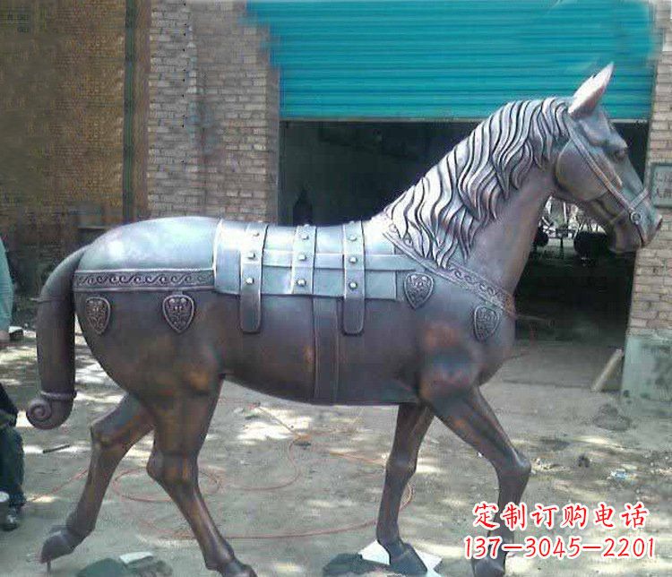 北京马铜雕塑传递草原动物的非凡魅力