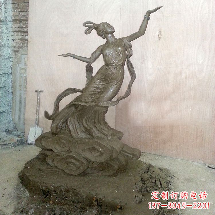 北京“传说中的嫦娥——嫦娥雕塑”