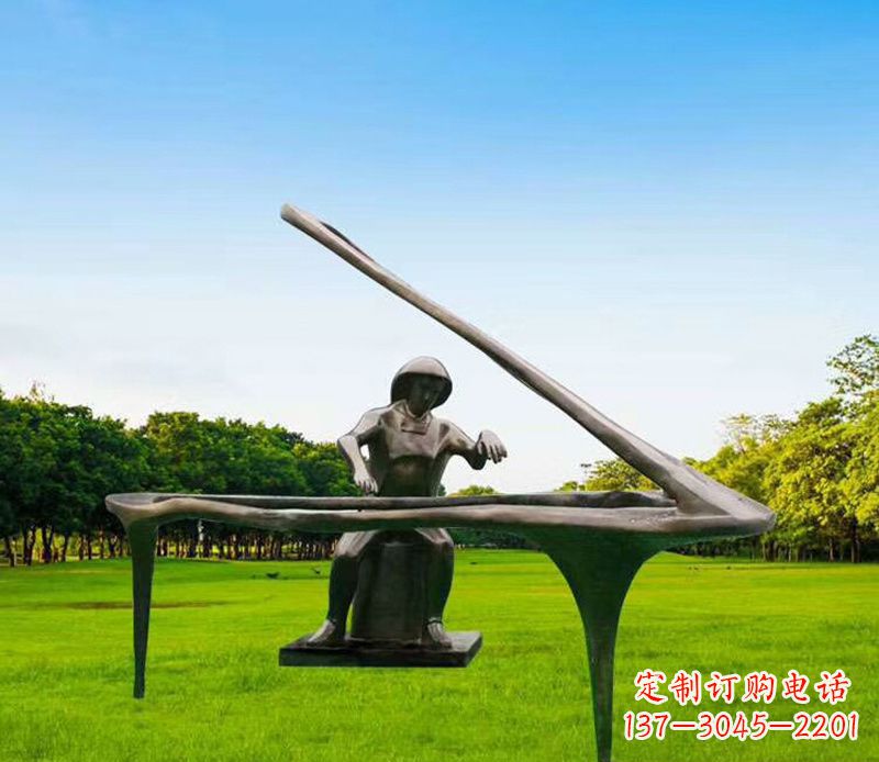 北京钢琴之音铸成雕塑