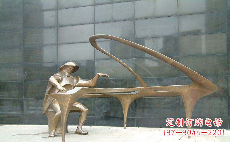 北京抽象钢琴雕塑街边景观的精美绝伦