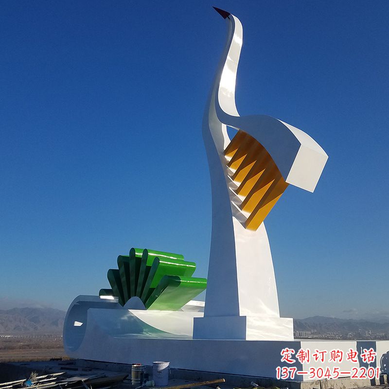 北京抽象仙鹤雕塑
