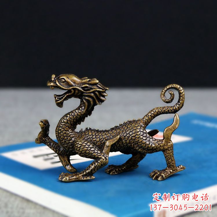 北京青龙雕塑用纯铜熔铸而成
