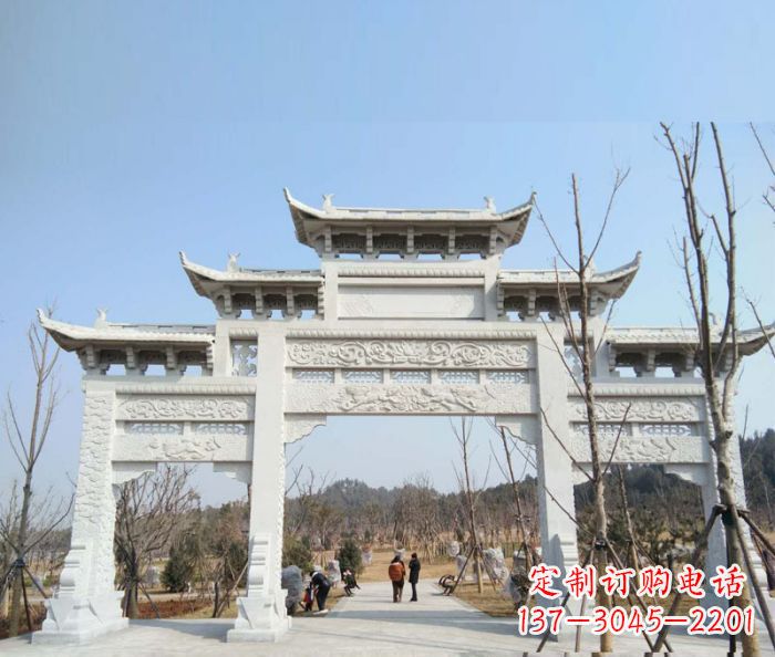 北京“村口三门石雕牌楼”——悠久历史的见证