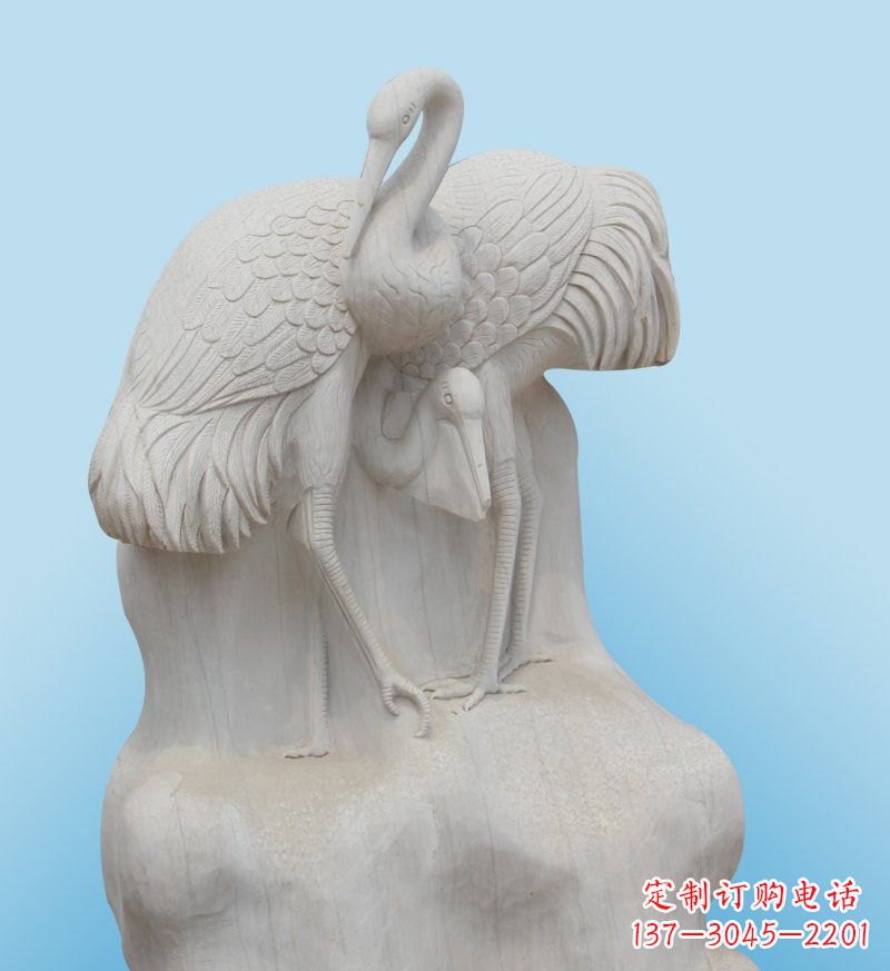 北京大理石制作的丹顶鹤雕塑