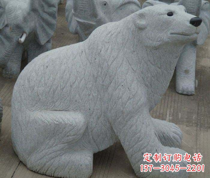 北京精美大理石雕刻的北极熊