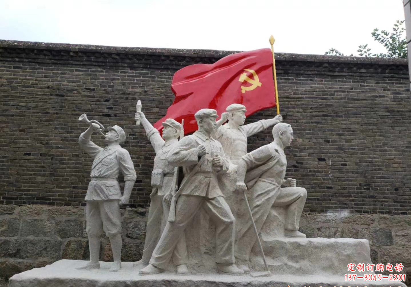 北京红军雕塑把热血革命历史永久留存