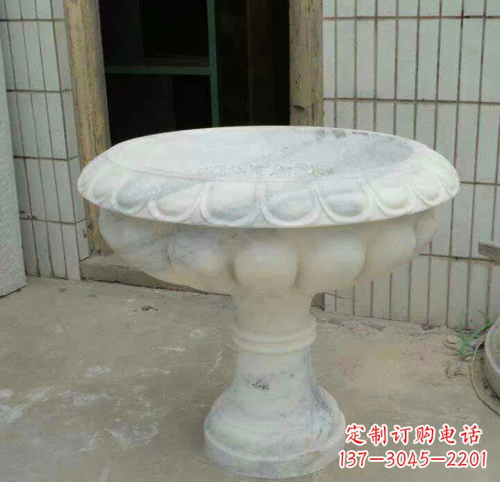 北京大理石花盆雕塑精美绝伦,艺术风采
