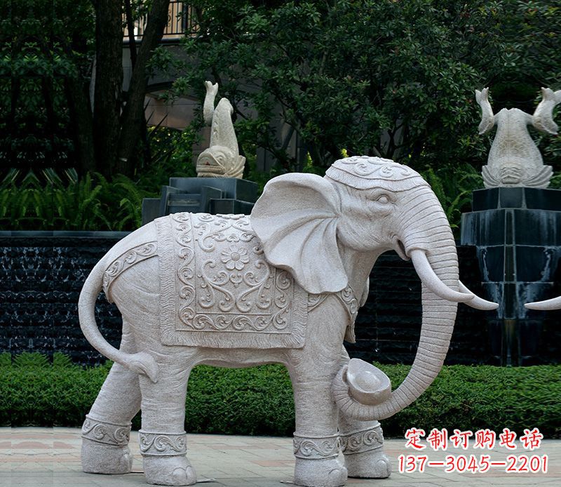 北京以大理石为材料的完美大象雕塑