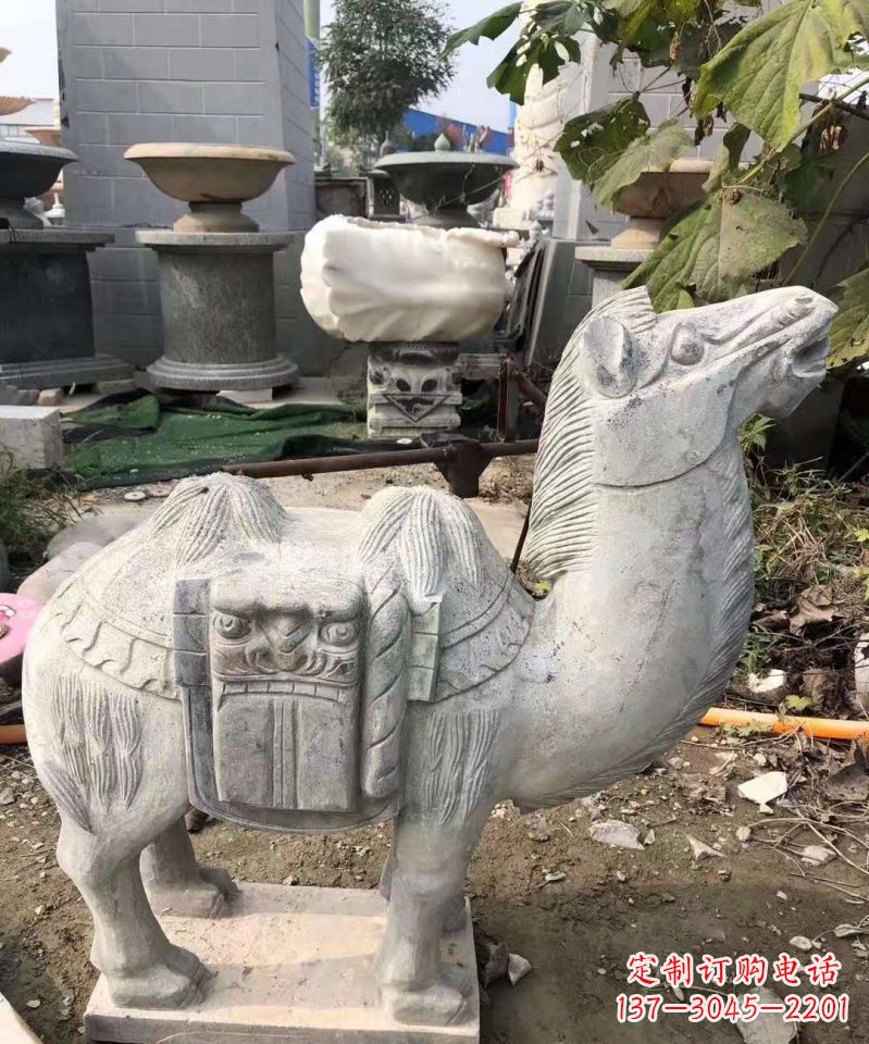 北京精美大理石骆驼雕塑