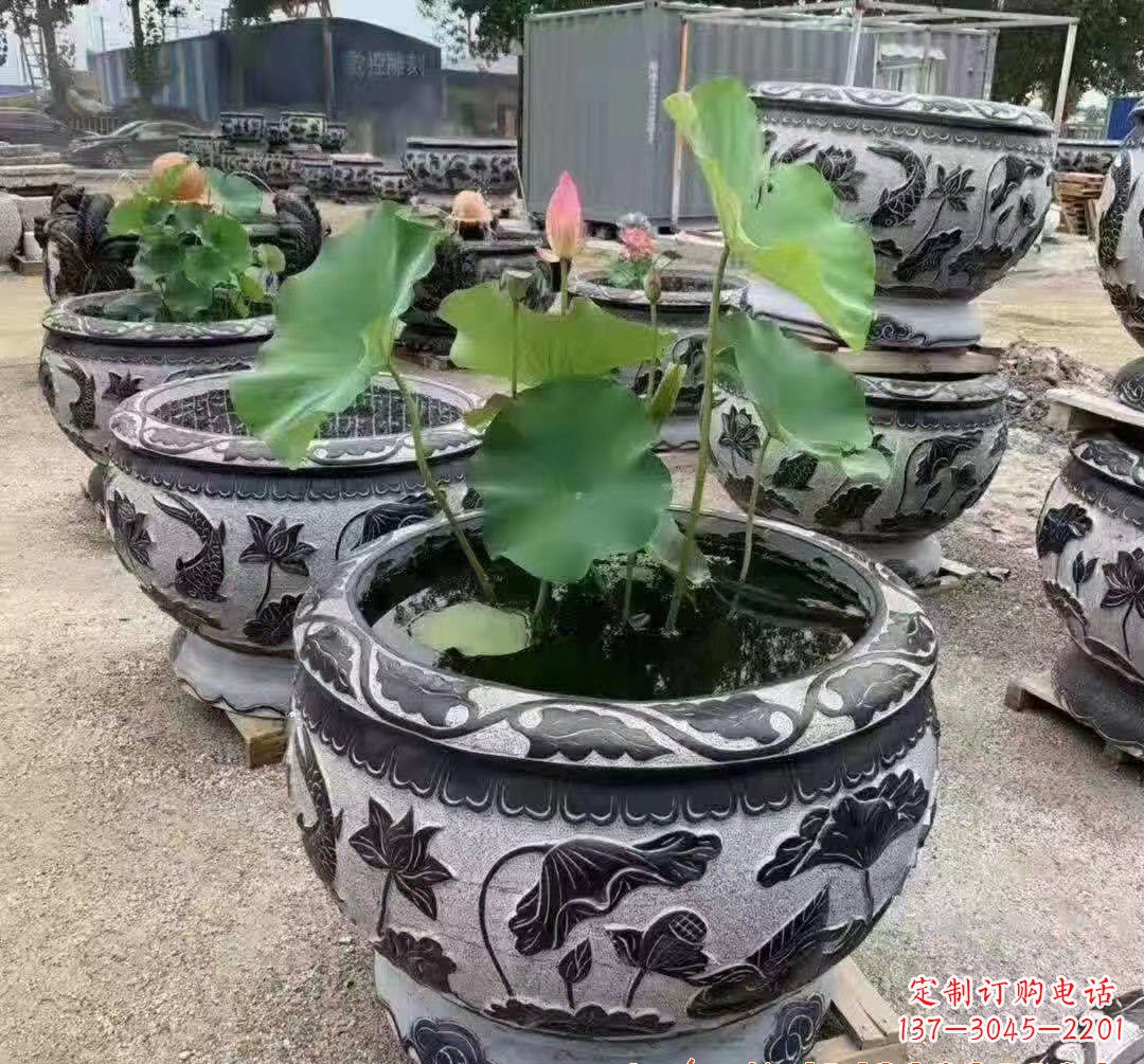 北京精美大理石鱼缸雕塑
