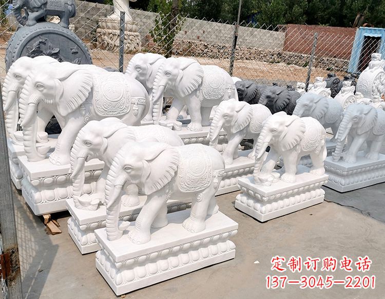 北京集古典艺术与新颖造型于一身的大象石雕