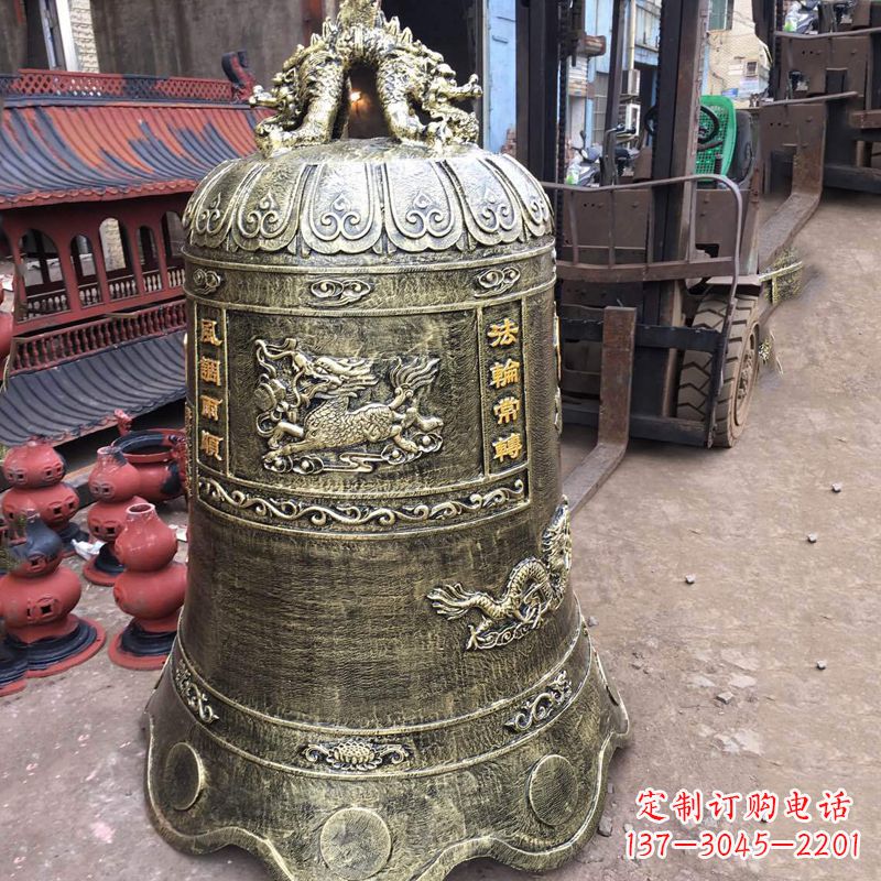 北京华中领雕塑历久弥新的铜钟雕塑