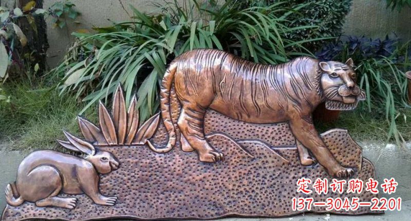 北京锻铜动物雕塑