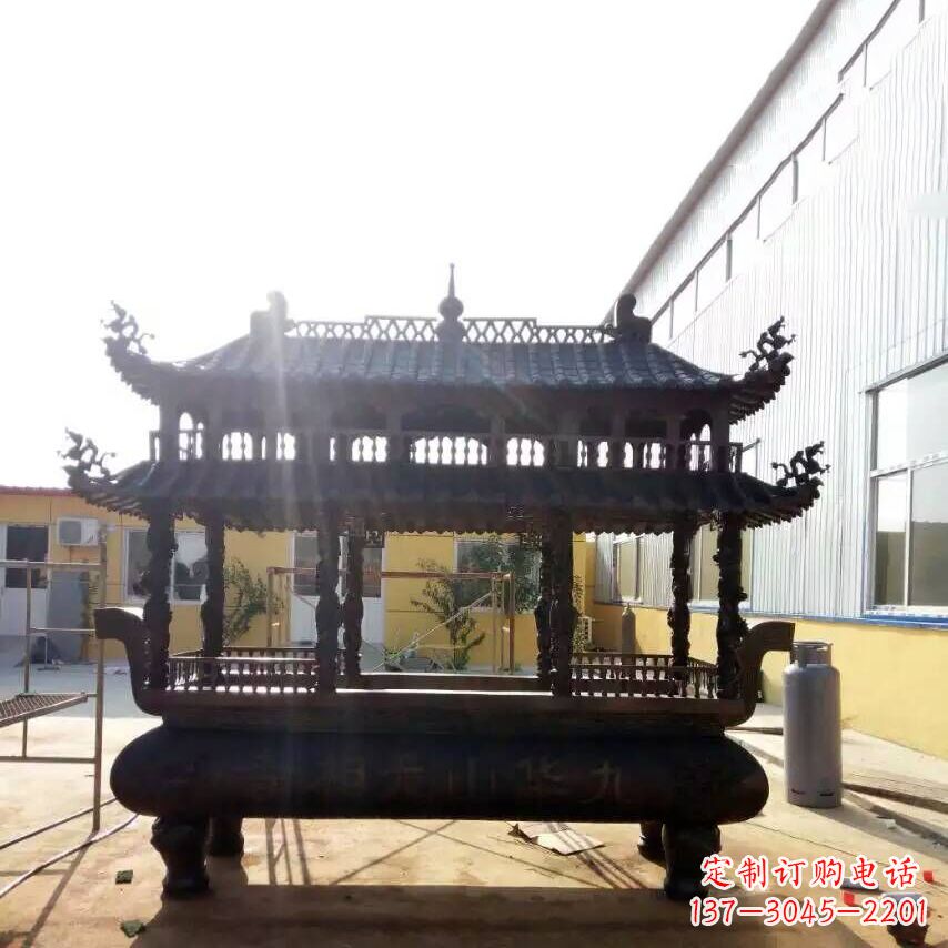 北京欣赏传统文化的多层铜香炉雕塑