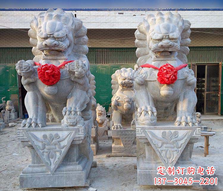 北京传统风格狮子石雕